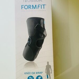 Form Fit Knee OA Wrap - Black
